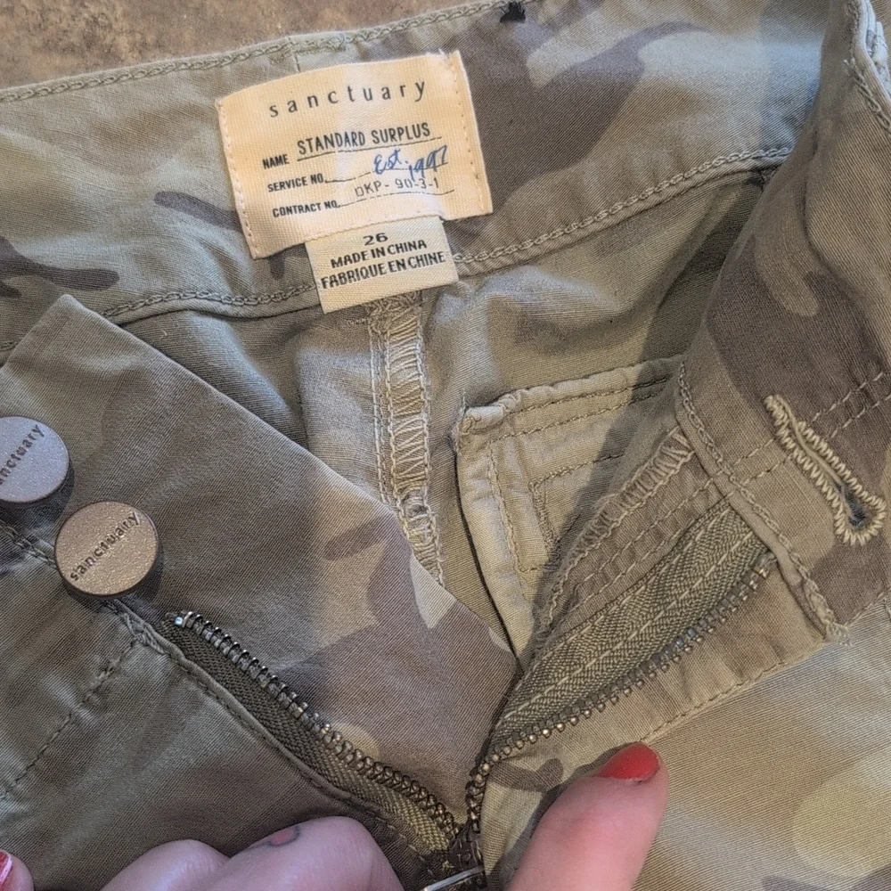 Sanctuary Terrain Crop Camp Pant - Picture 2 of 6